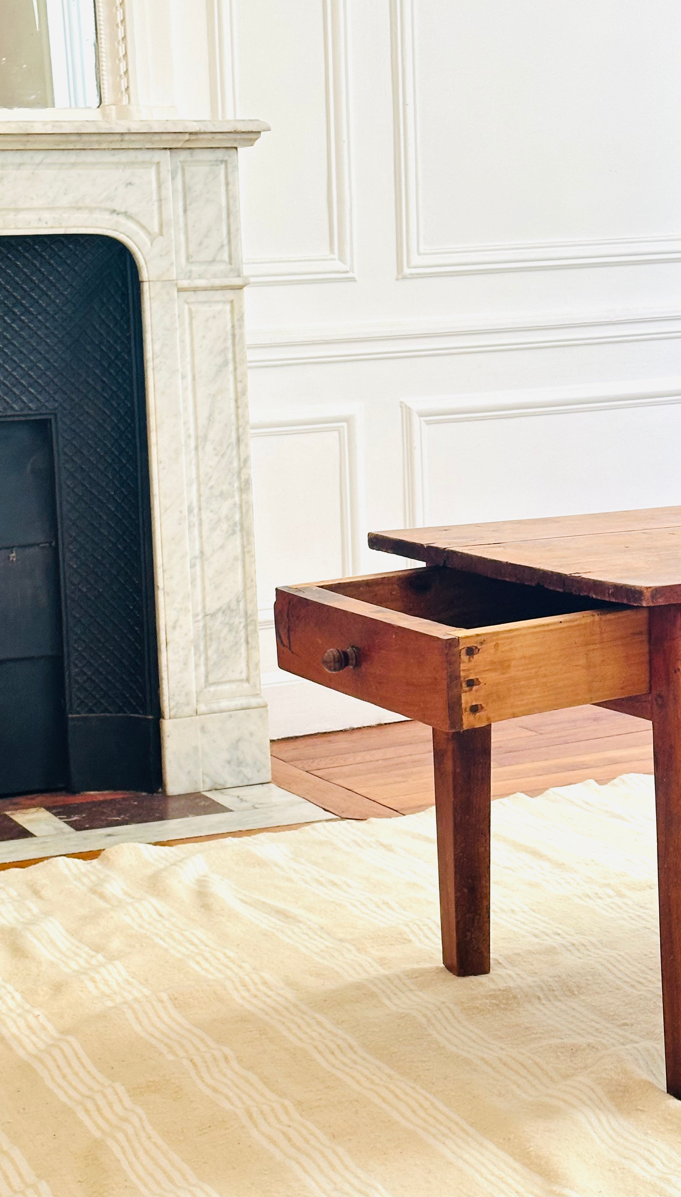 Table base en bois